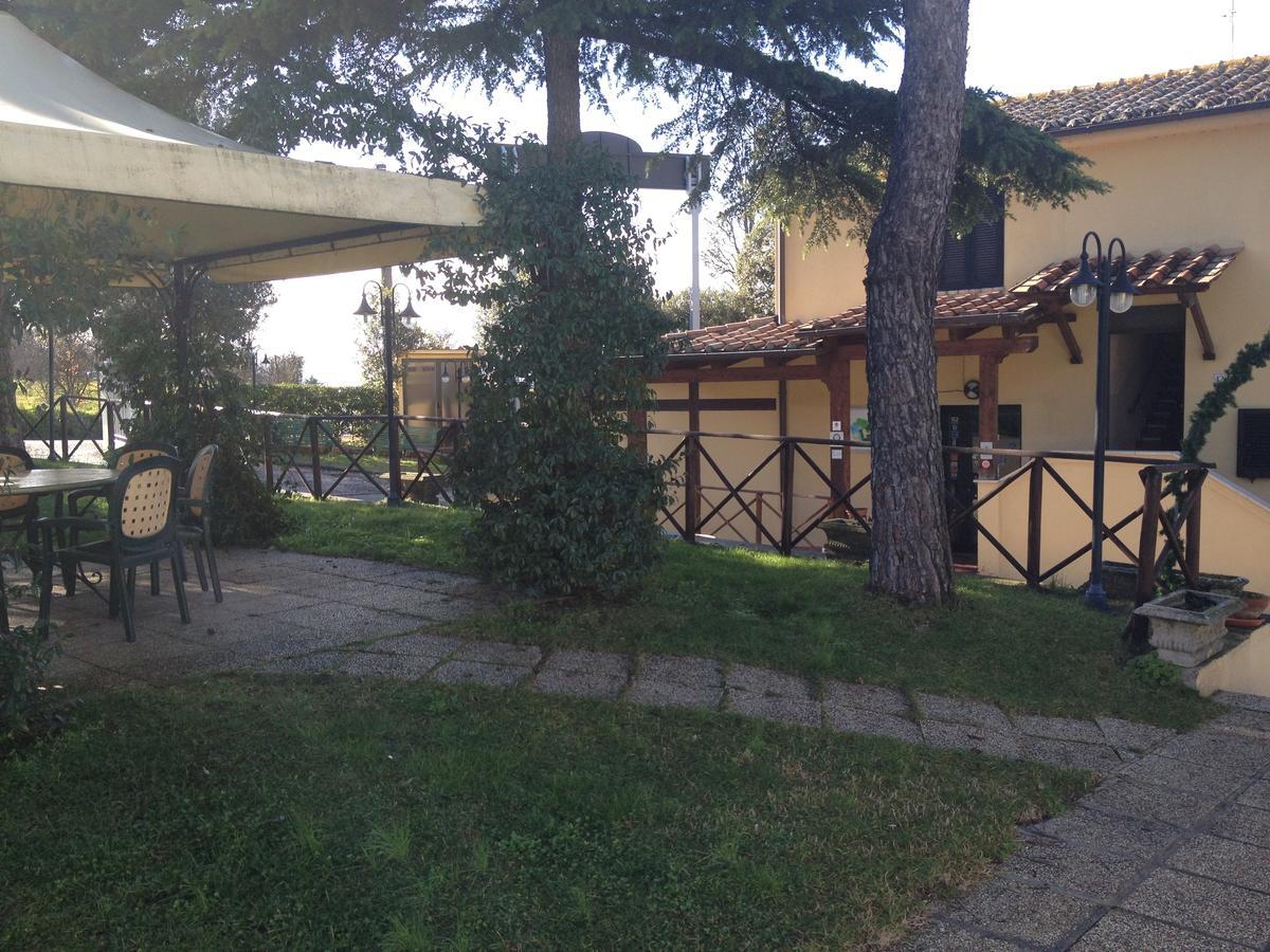 ホテルLa Collina ペルージャ エクステリア 写真
